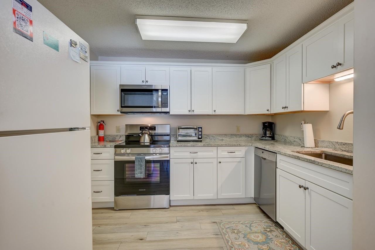 18F Seasons At Attitash Rd #18F - Photo 5 of 42