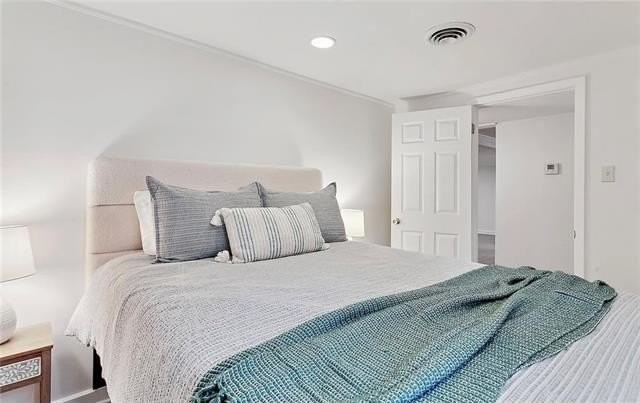 1733 Robert St #A - Photo 5 of 11