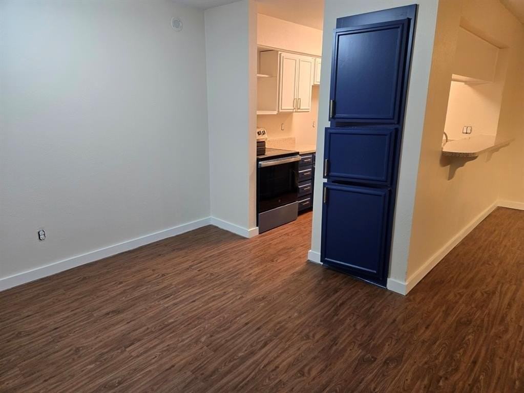 2015 Warnford Pl - Photo 6 of 32