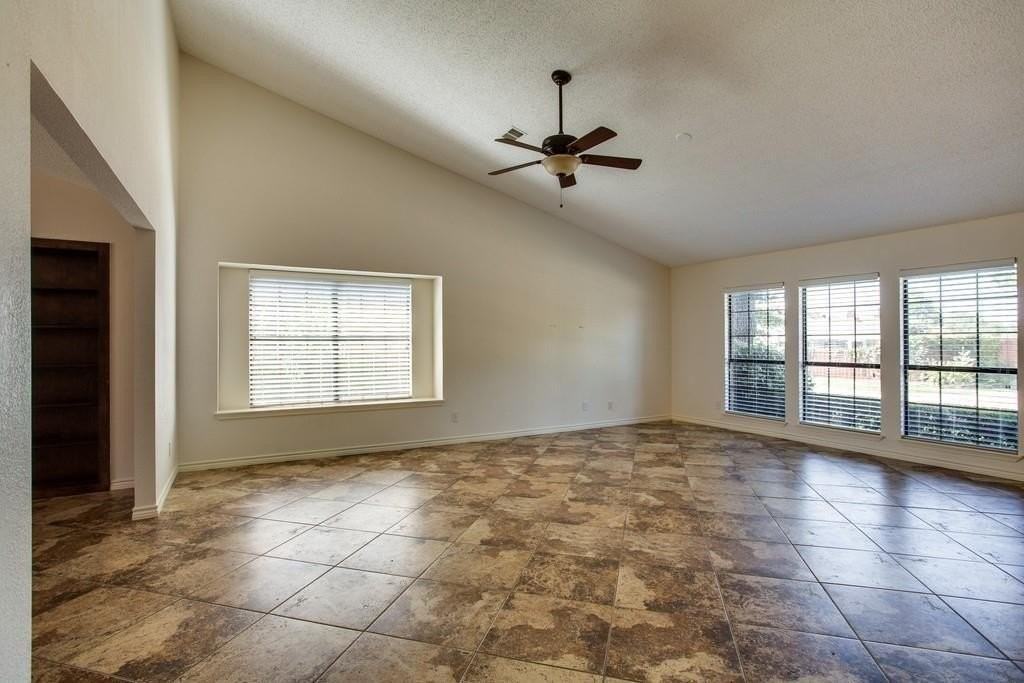 2817 Downing St - Photo 7 of 28