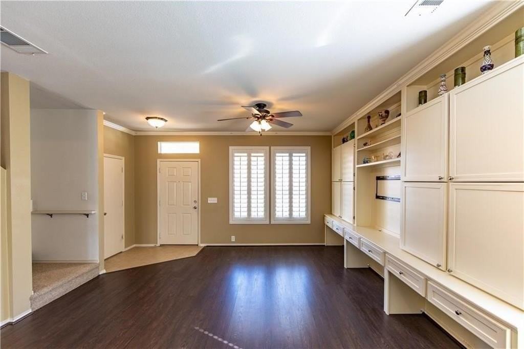 2620 Van Buren Dr - Photo 5 of 17