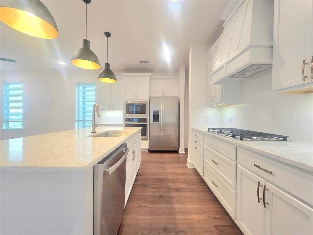 3132 Lenten Rose Ln - Photo 7 of 23