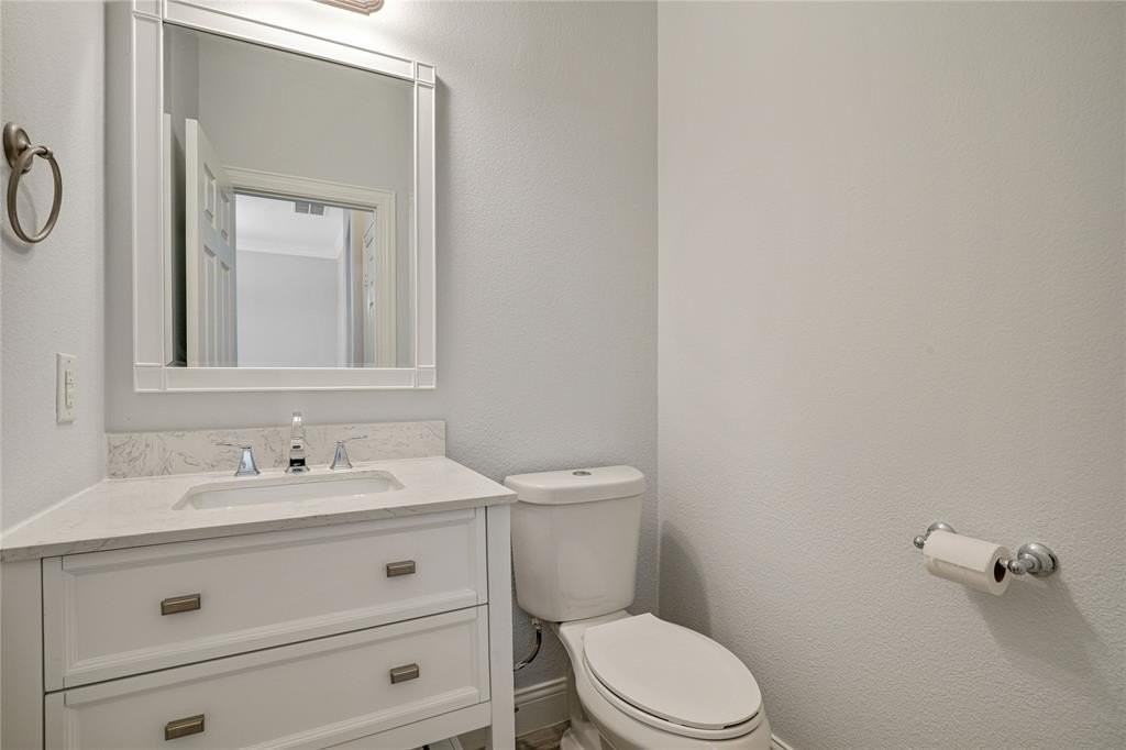 4691 Edith St - Photo 7 of 30