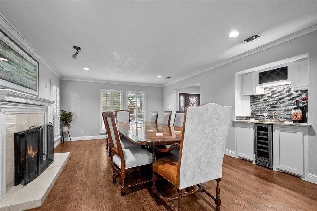 3621 Welwyn Way Dr - Photo 4 of 37