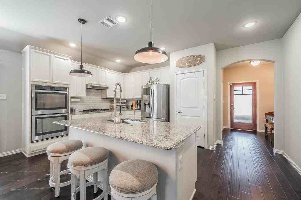 2013 Rosebury Ln - Photo 2 of 29