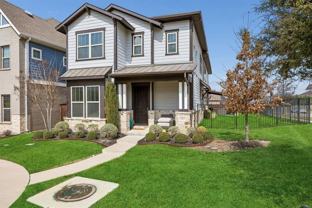 1800 Roundtree Cir W - Photo 1 of 1