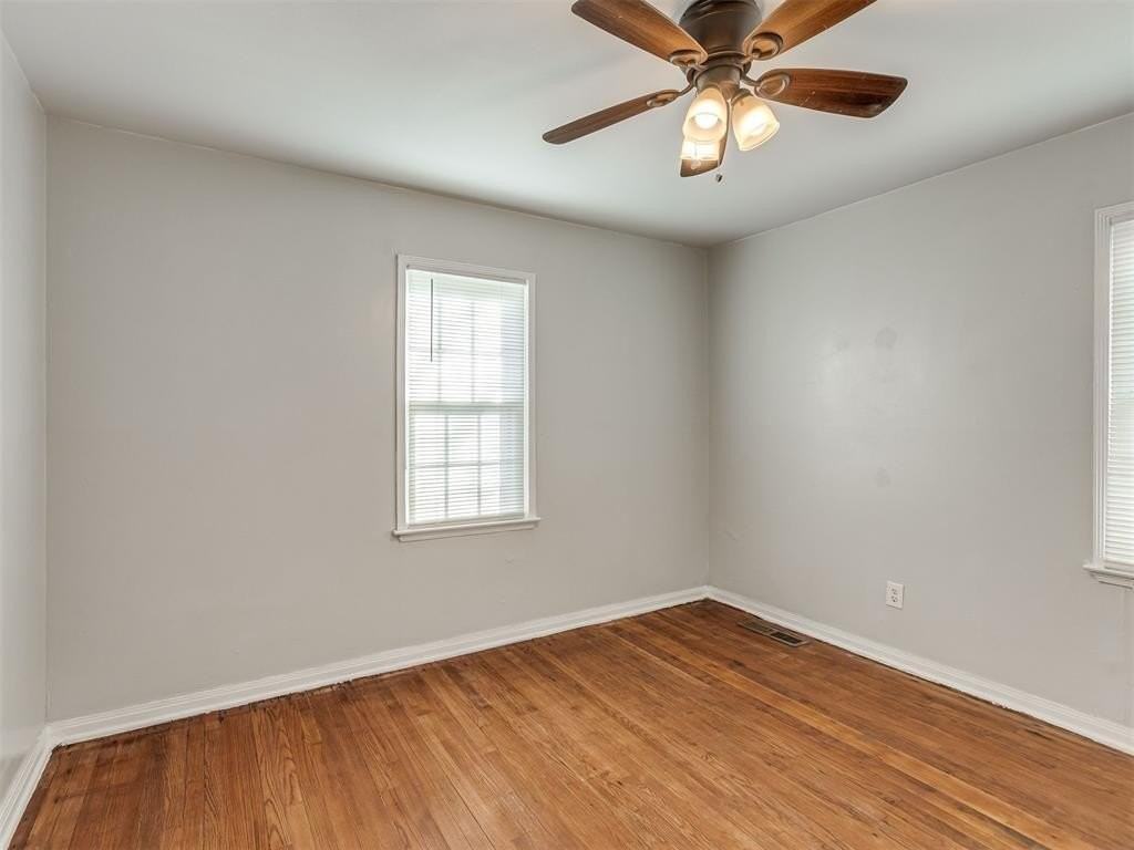 544 E Fairchild Dr - Photo 6 of 9