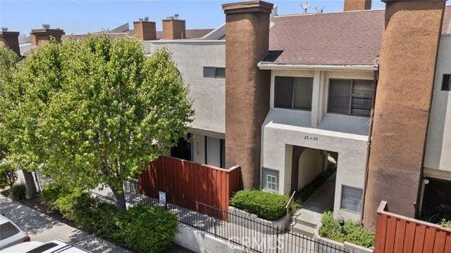 10787 Las Lunitas Ave - Photo 2 of 8