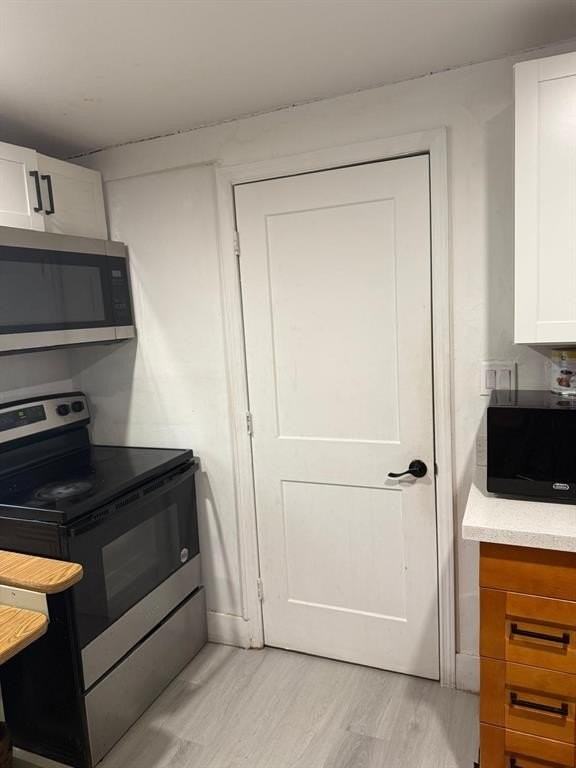 1116 W 32nd St - Photo 3 of 11