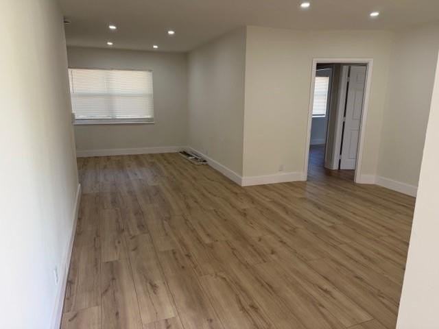 141 Se 7th Ave - Photo 2 of 7