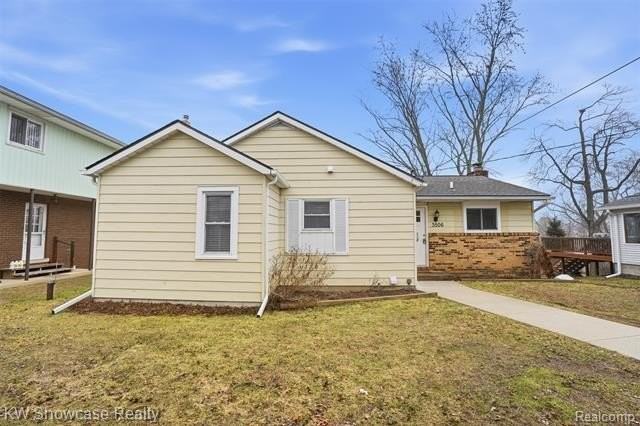 3506 Moberly Dr - Photo 3 of 38