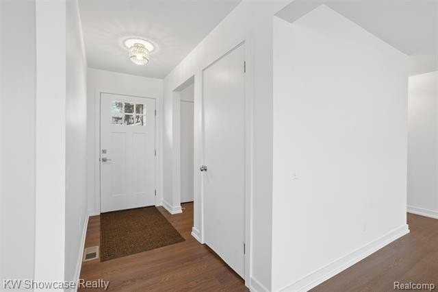 3506 Moberly Dr - Photo 6 of 38