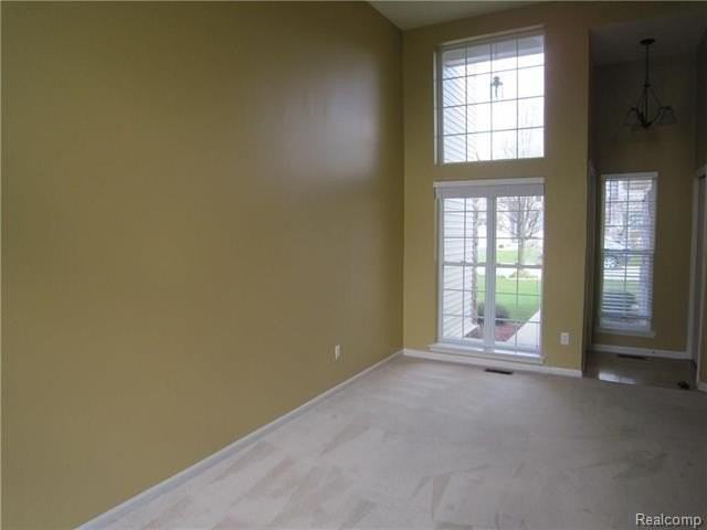 1069 Calpernia - Photo 6 of 15