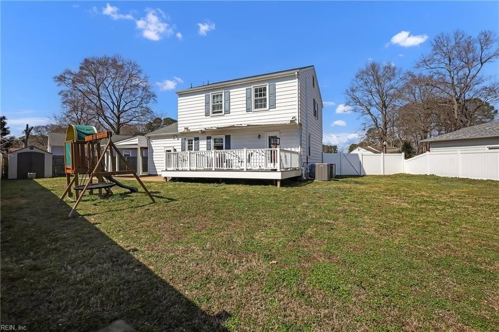 54 Avella Ct - Photo 4 of 46