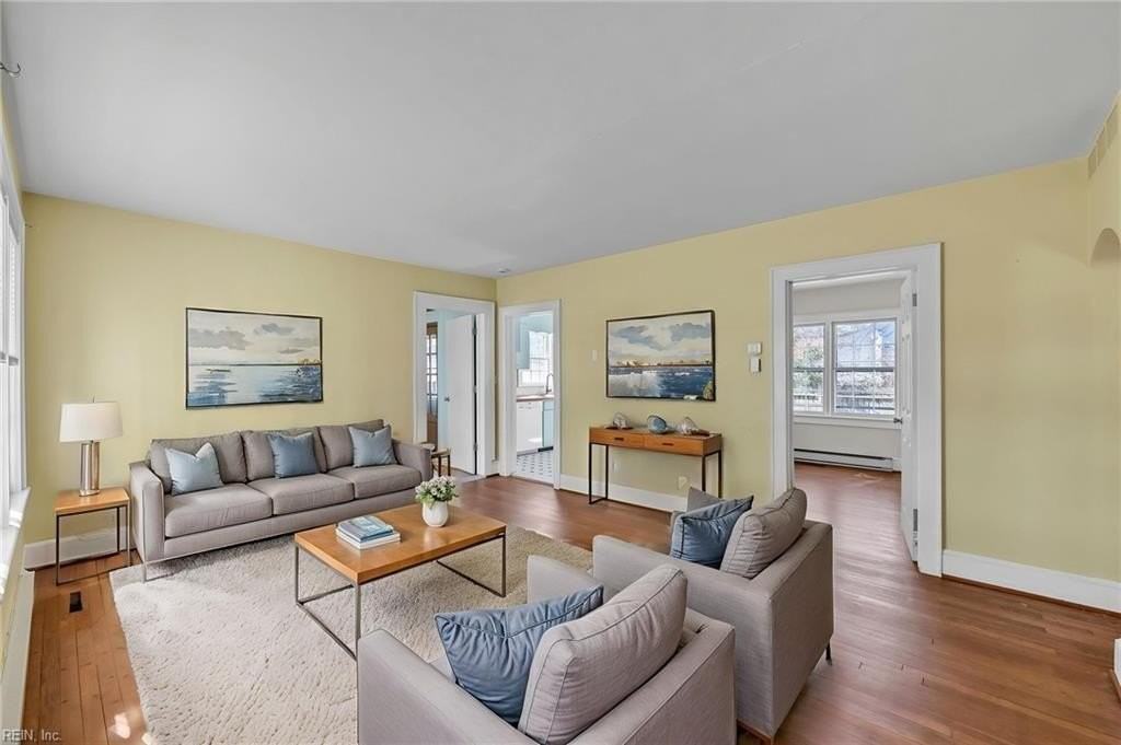 1327 E Norcova Dr - Photo 5 of 27