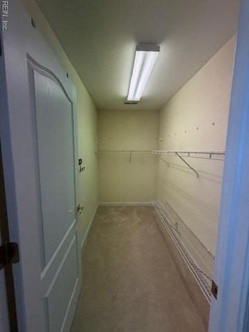 130 Dutchess Way - Photo 7 of 33