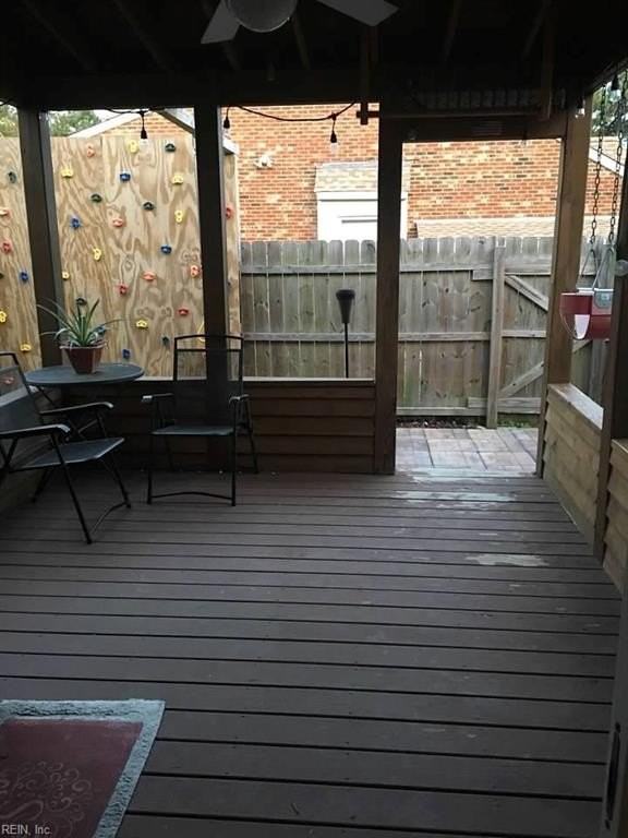 1532 Gallery Ave - Photo 2 of 11