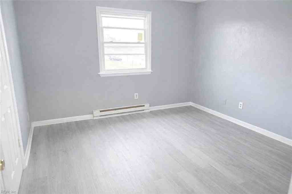 811 Randolph St #A - Photo 7 of 7