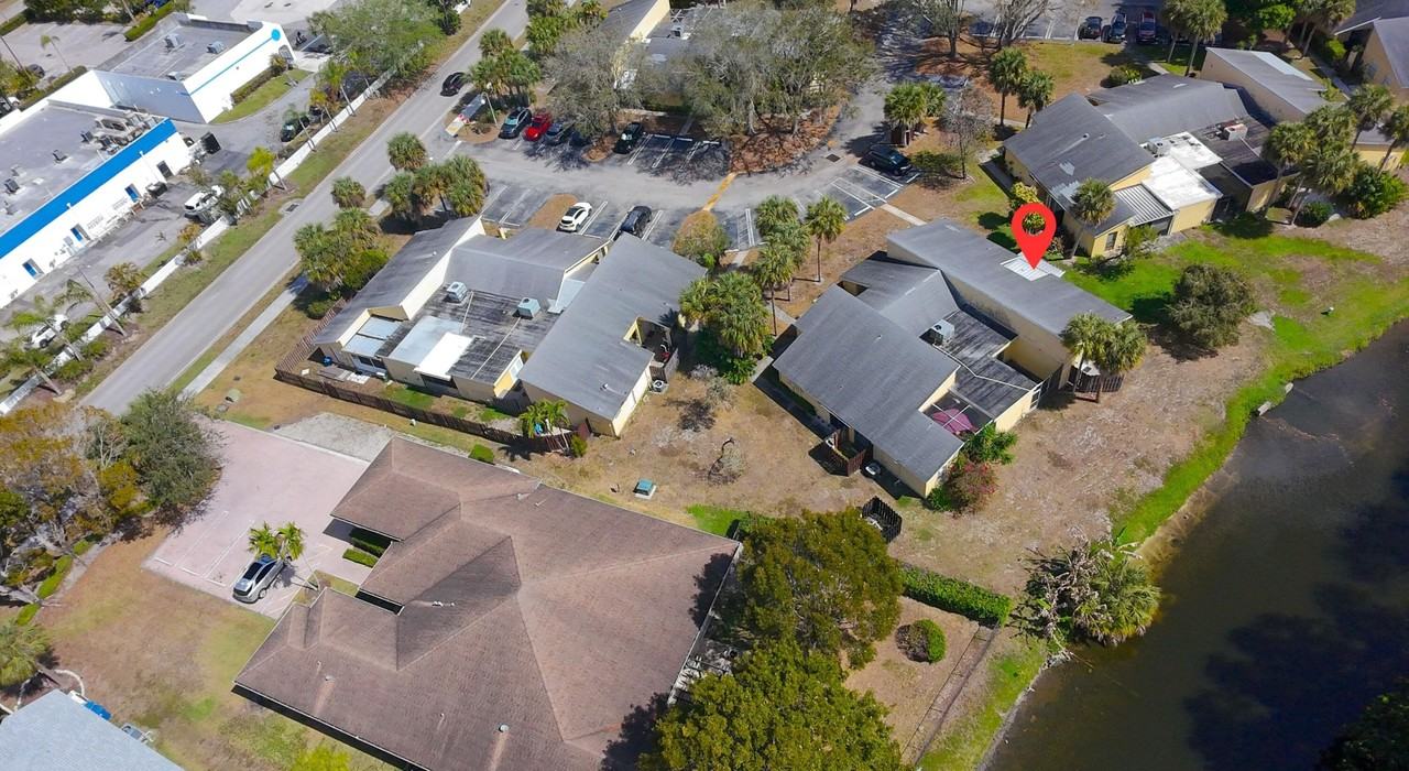 202 Sparrow Dr #1 - Photo 3 of 24