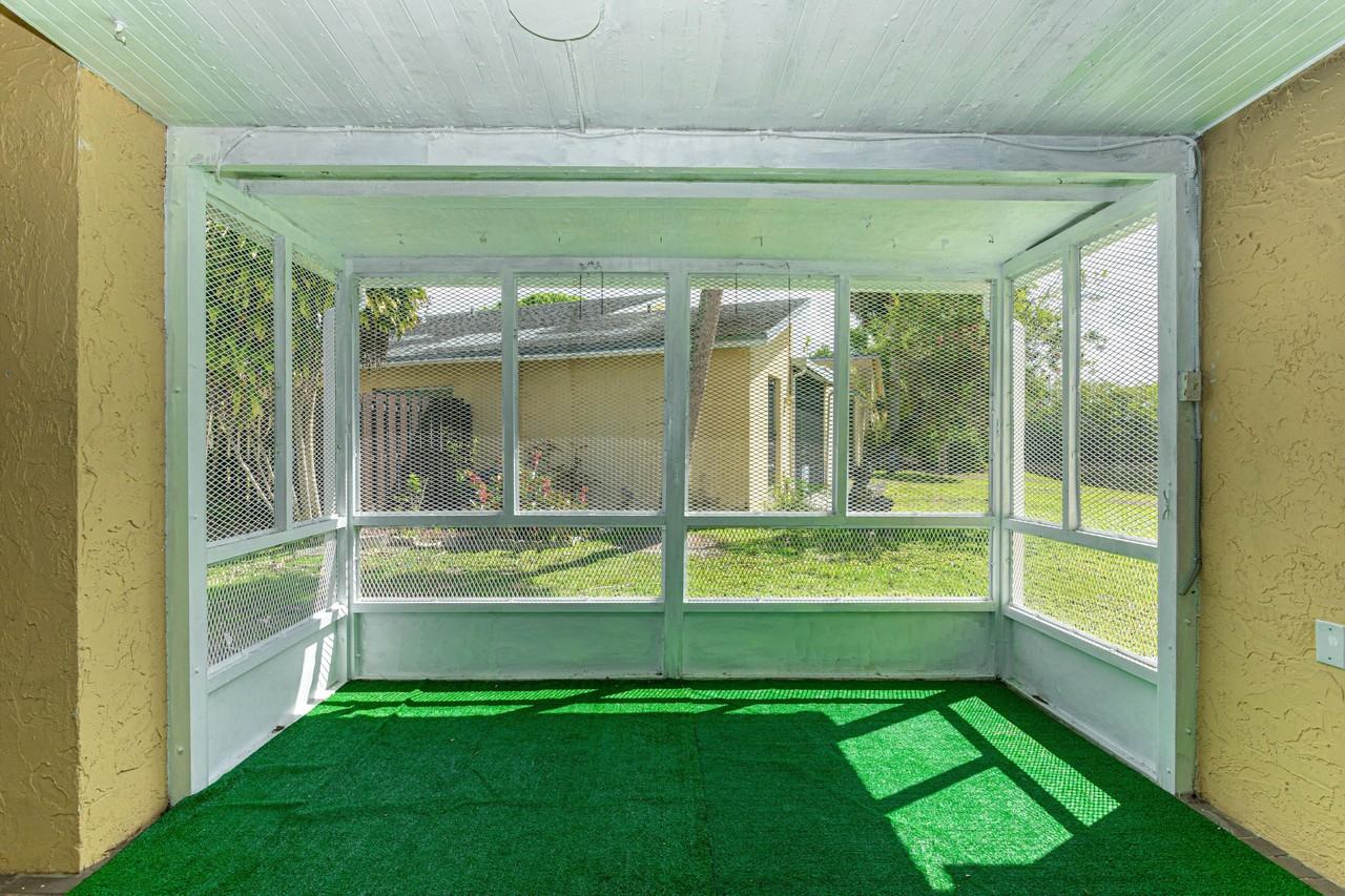 202 Sparrow Dr #1 - Photo 7 of 24