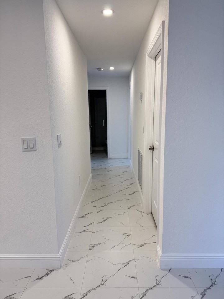 4555 Hairland Dr - Photo 6 of 16