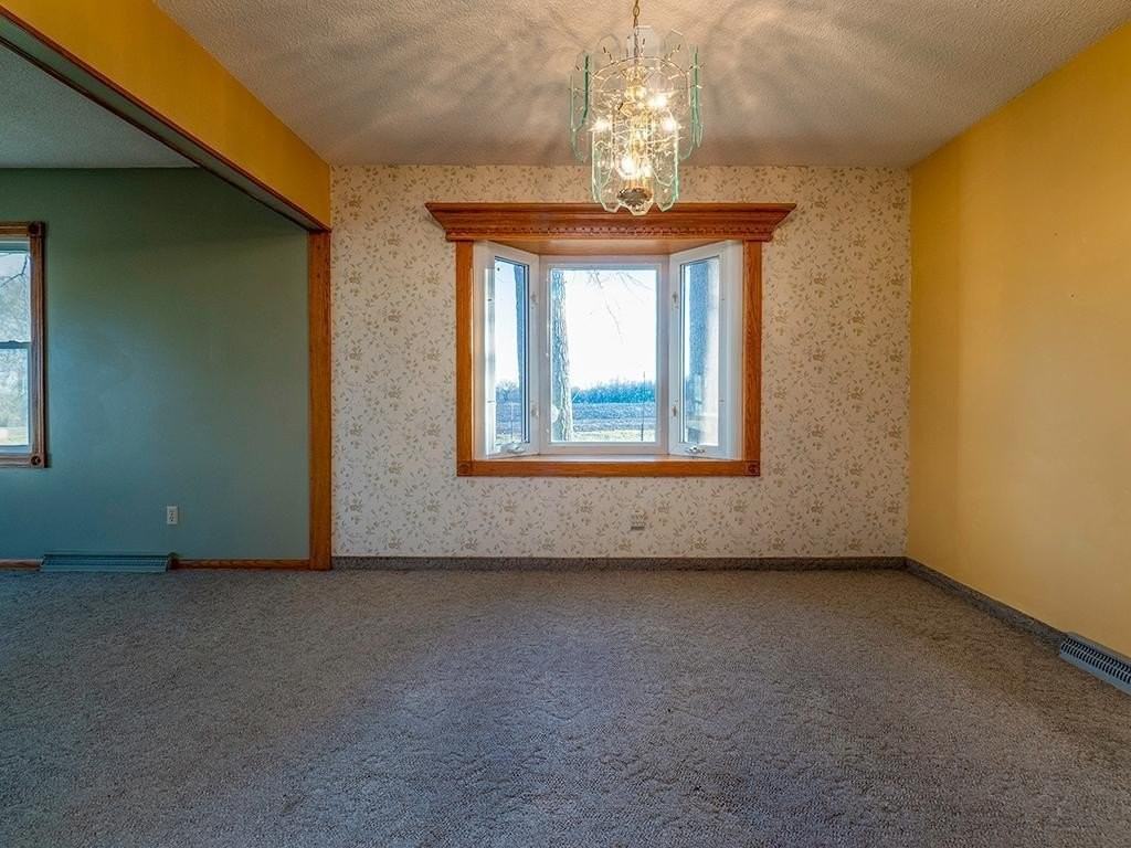 5651 Aetna Ave Se - Photo 5 of 14