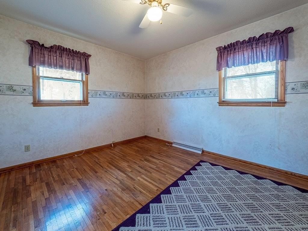 5651 Aetna Ave Se - Photo 7 of 14