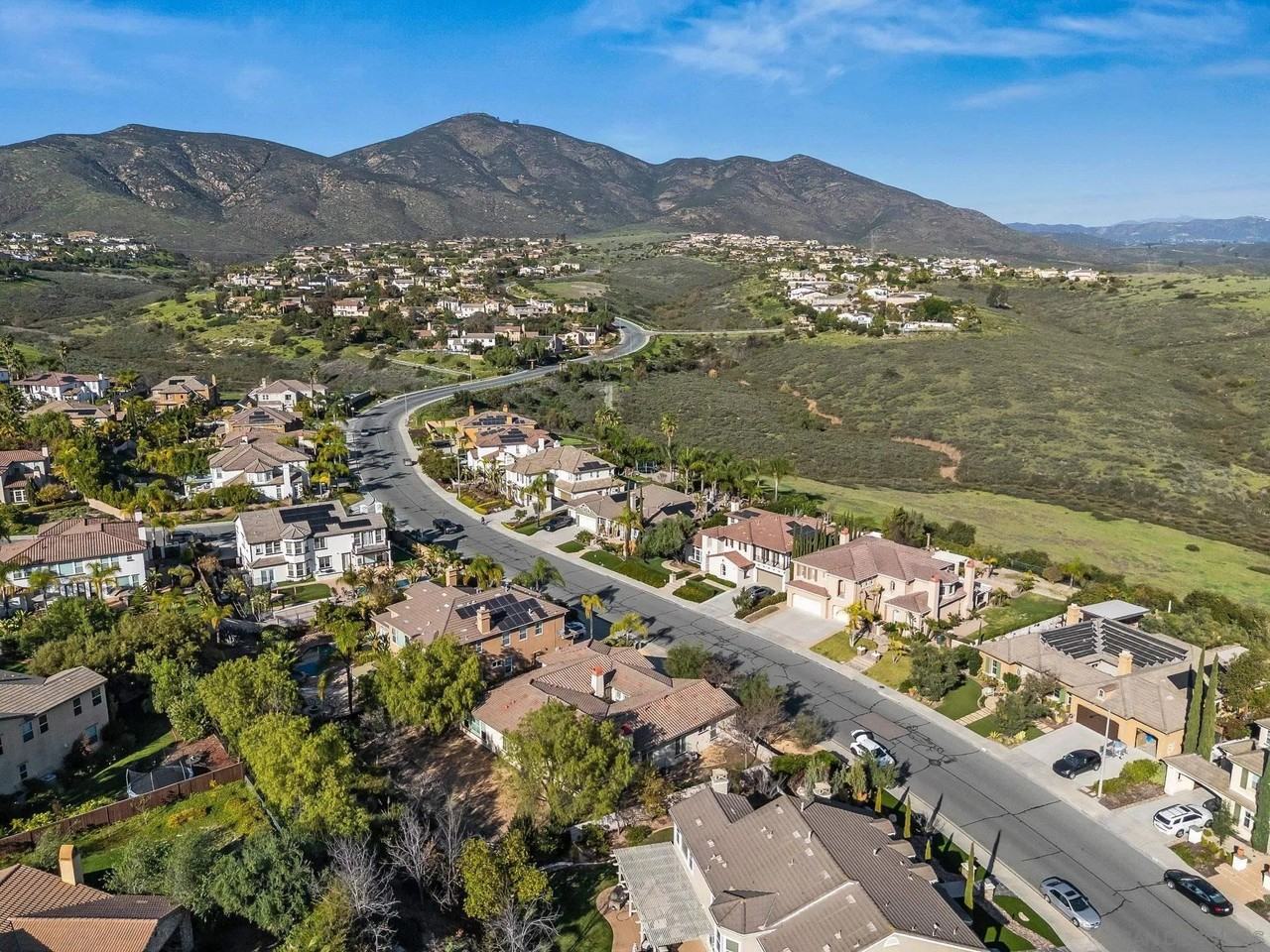 756 Agua Vista Dr - Photo 7 of 43