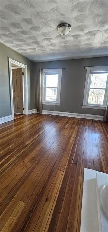 358 Weeden St - Photo 4 of 12