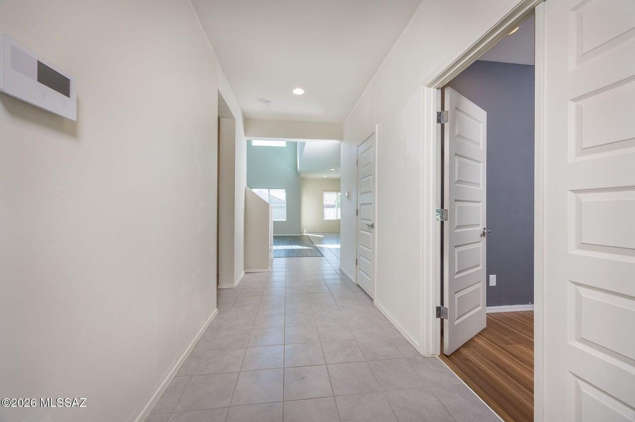 33716 S Presidio Pl - Photo 2 of 27