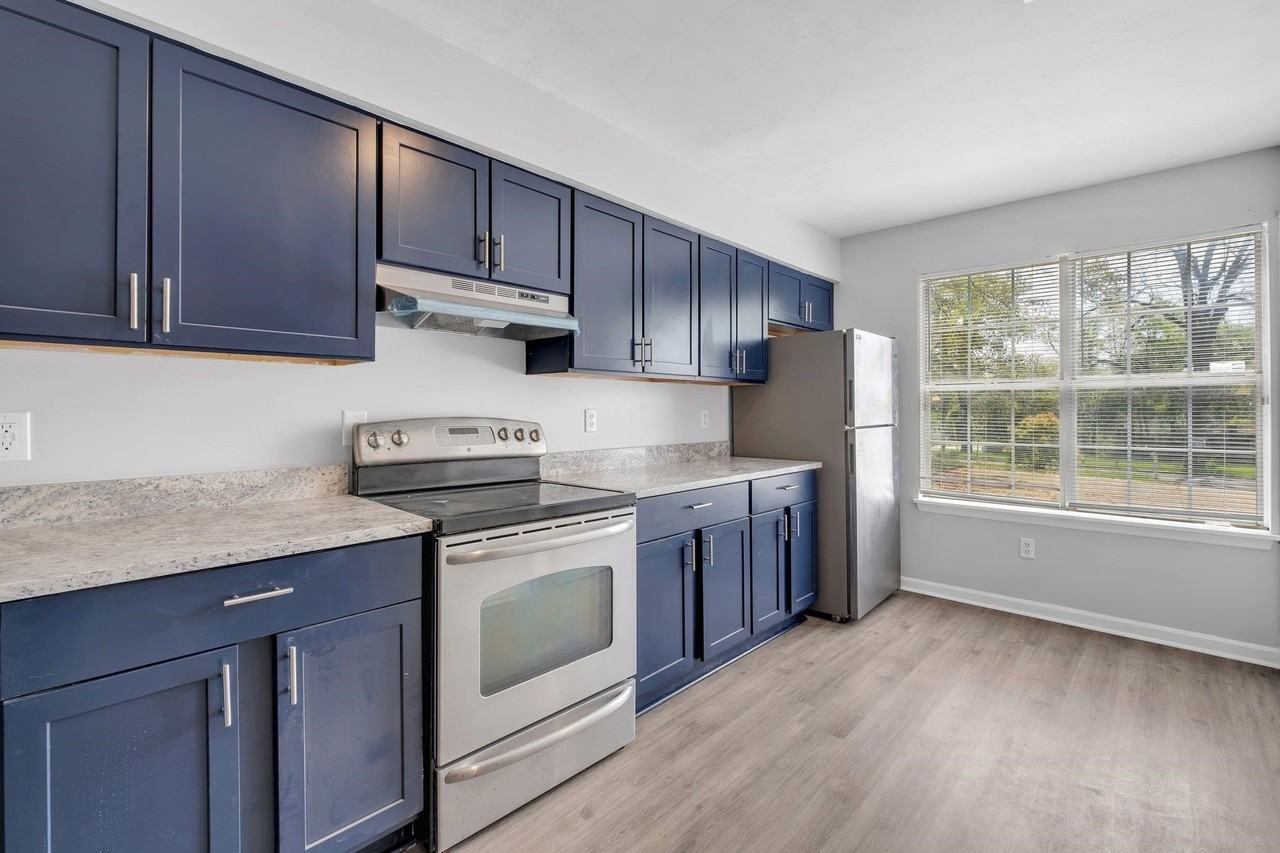 700B Liberty St Unit B - Photo 3 of 24