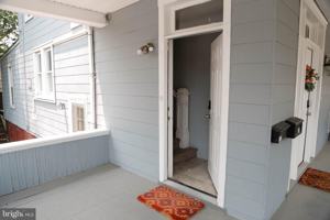 featured image of 3021 Glenmore Ave