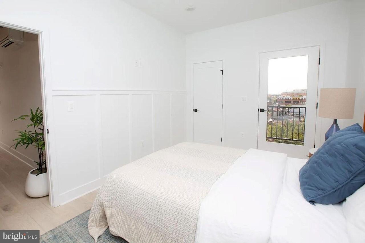 1617 Eastern Ave Apt 501 - Photo 7 of 13