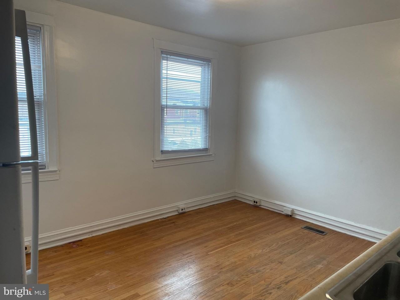 440 Elrino St Unit 2 - Photo 6 of 11