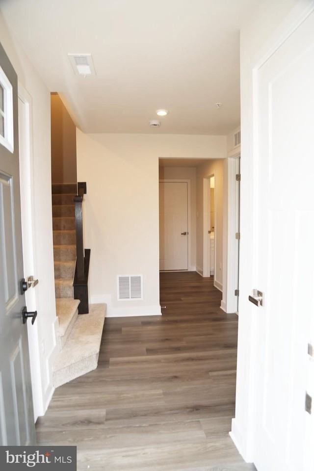 1790 Atlas Dr - Photo 5 of 38