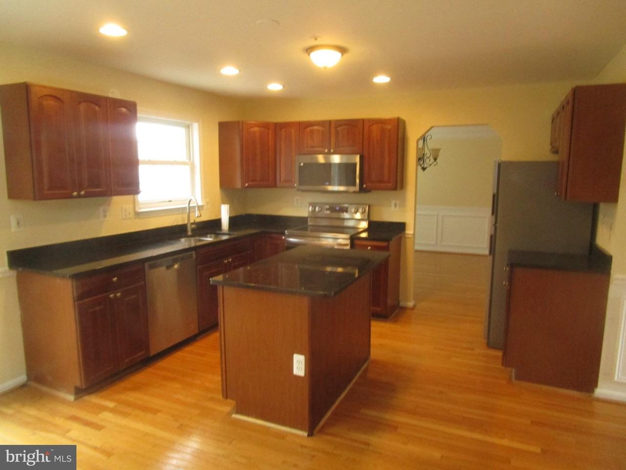 8711 Temple Hill Rd - Photo 2 of 20