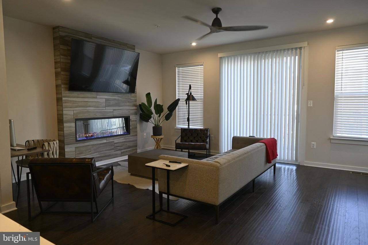 2527 Emerald Branch Dr - Photo 5 of 29