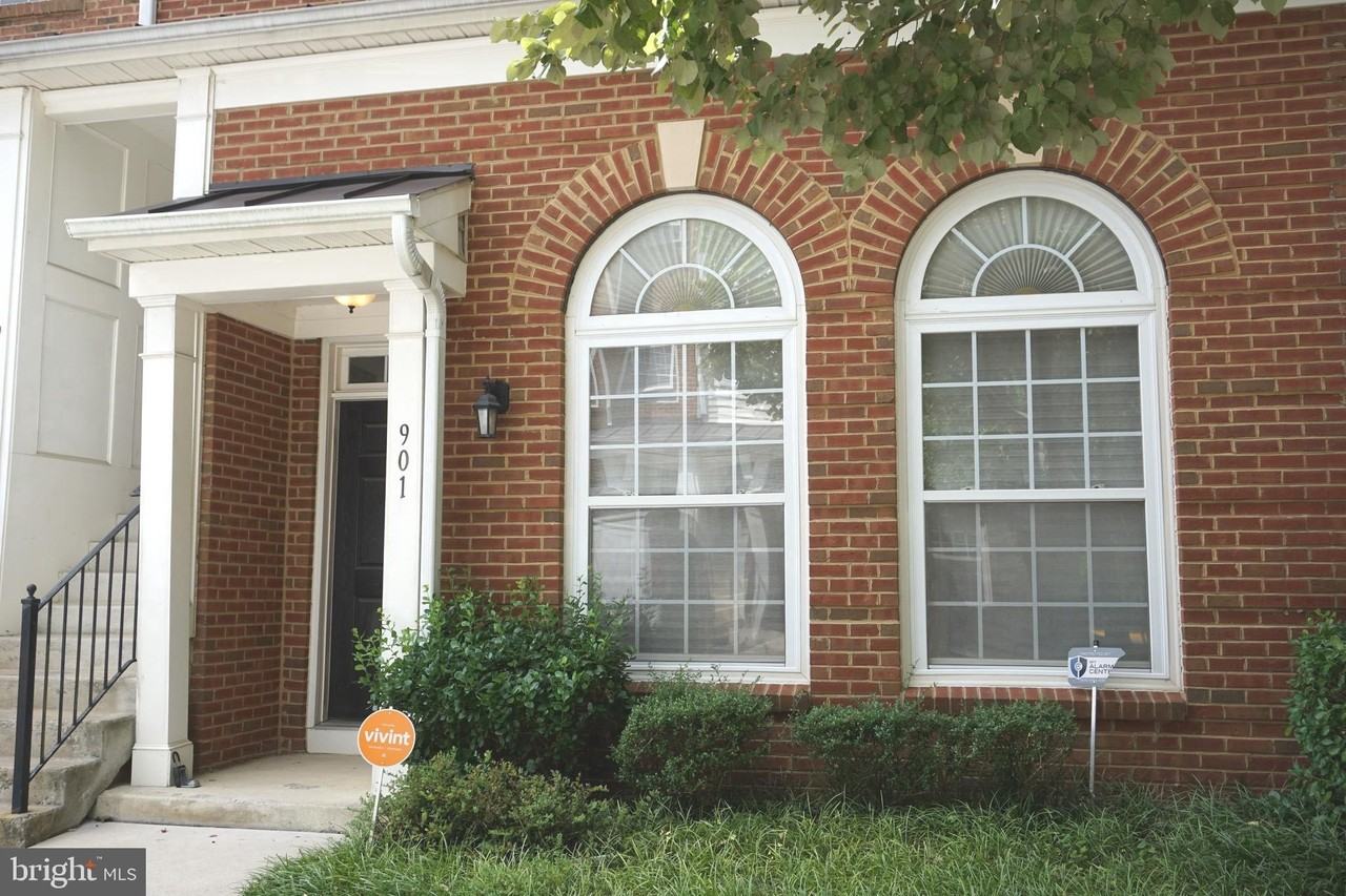 901 Pine Forest Ln Unit 2001 - Photo 2 of 47