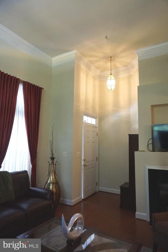 901 Pine Forest Ln Unit 2001 - Photo 7 of 47