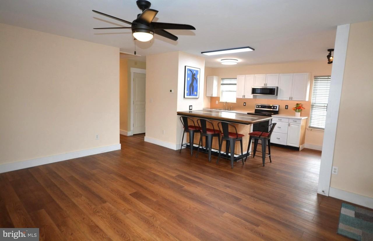 106B Conner St - Photo 6 of 27