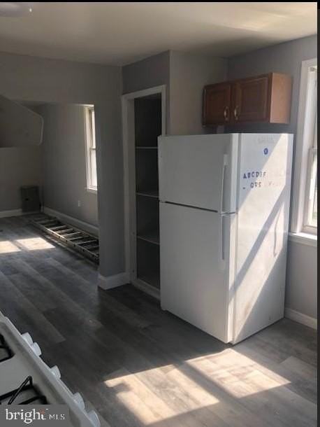 122 Brown St - Photo 5 of 16