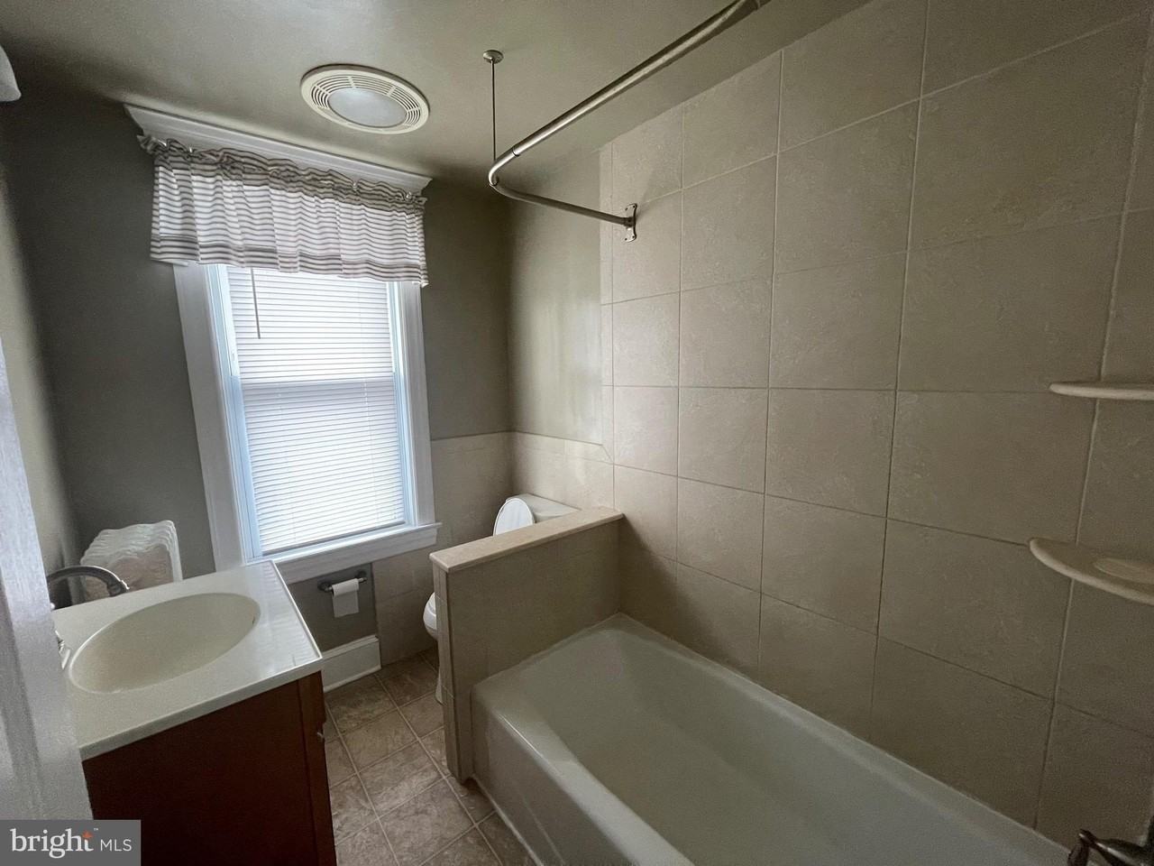 6732 Maple Ave Unit 2 - Photo 7 of 13