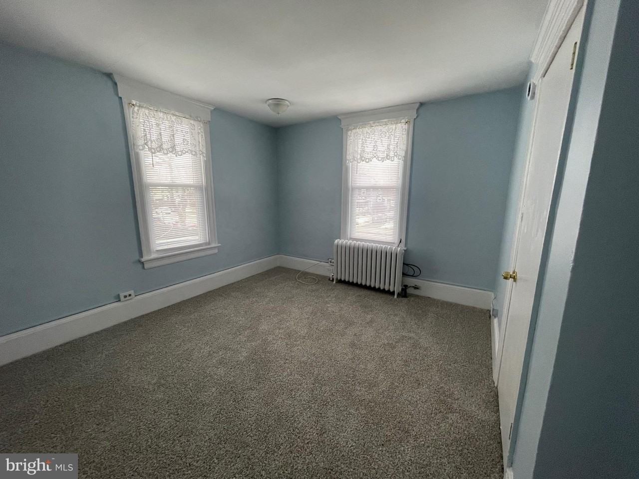 6732 Maple Ave Unit 2 - Photo 7 of 12