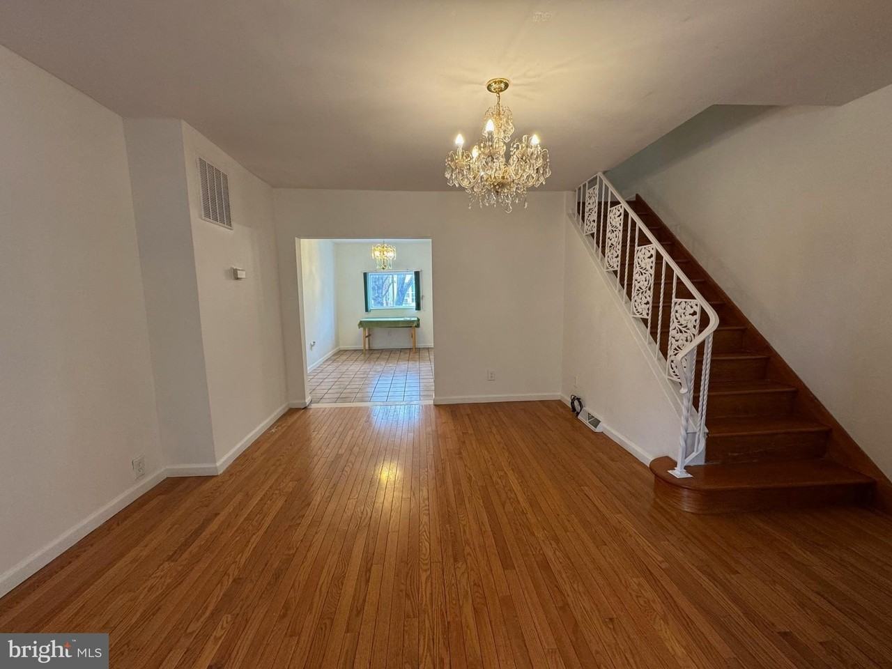 2707 S 9th St - Photo 7 of 19