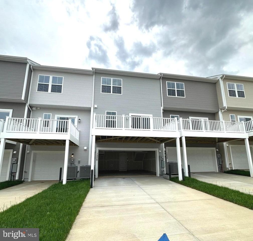 1258 Cedar Valley Rd - Photo 6 of 46