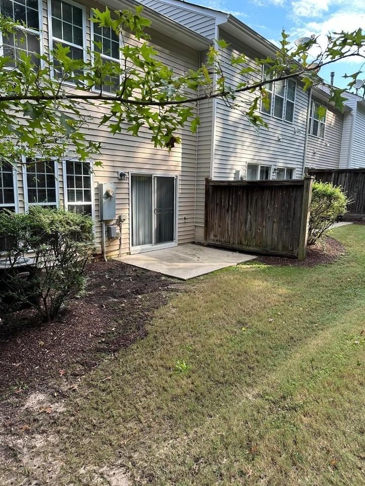 529 Perrault Dr - Photo 5 of 24