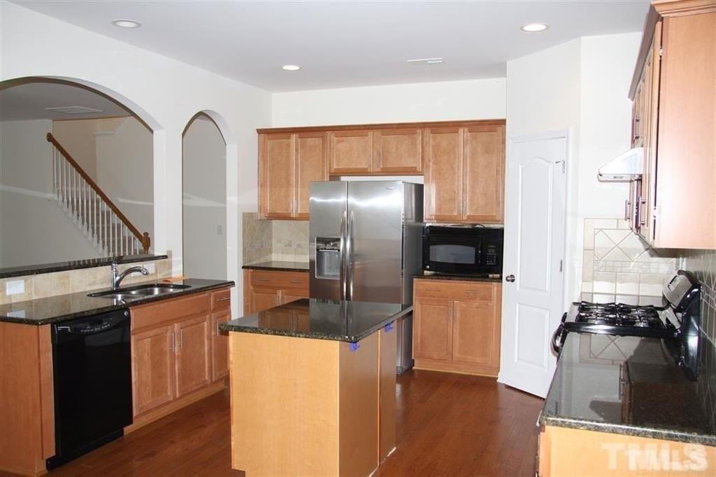 721 Sweet Laurel Ln - Photo 6 of 24