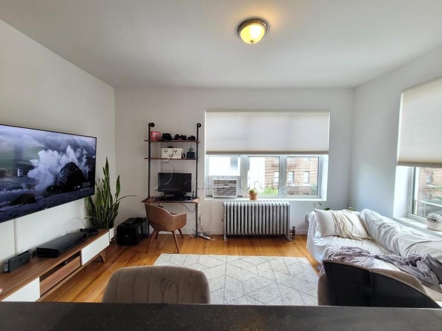 21432 43rd Ave - Photo 5 of 10