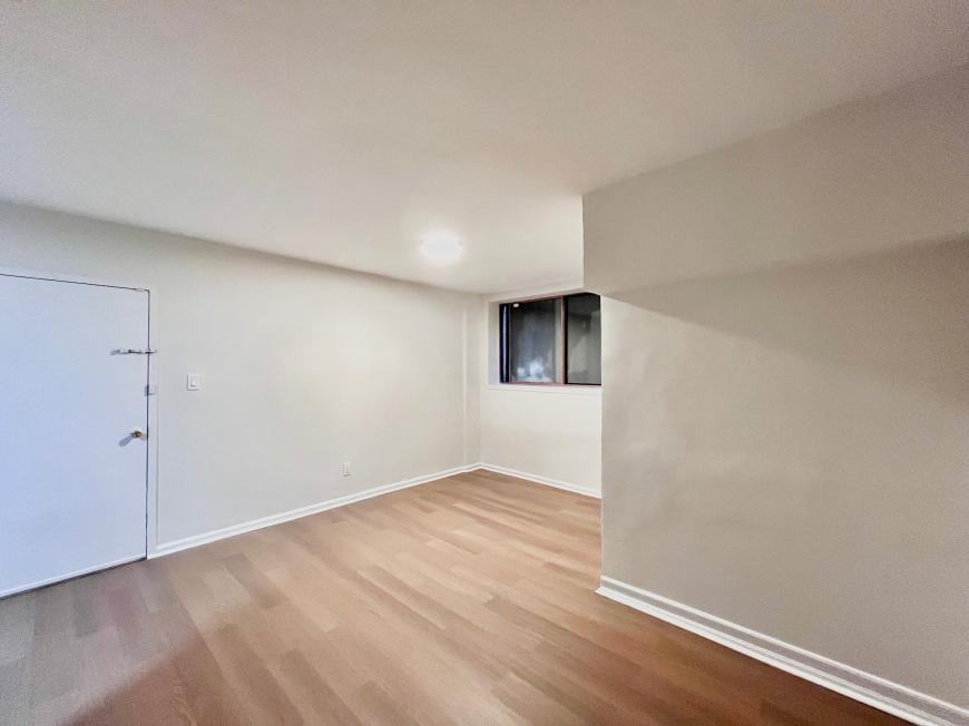 47 Cooper St - Photo 7 of 10