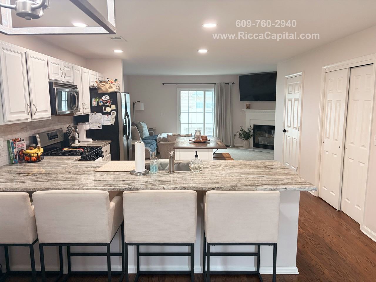 145 Yorktown Blvd #1 - Photo 3 of 19